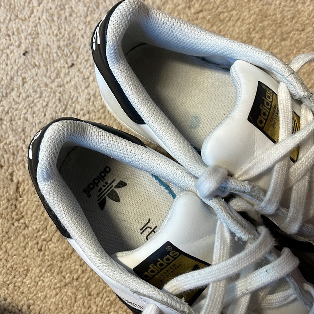 Adidas classics - Picture 3 of 4